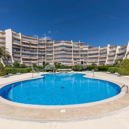 Apartment 2br Marina View, Pool Walk To Mandelieu-la-Napoule