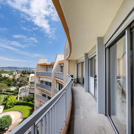 2br Marina View, Pool Walk To * Mandelieu-la-Napoule